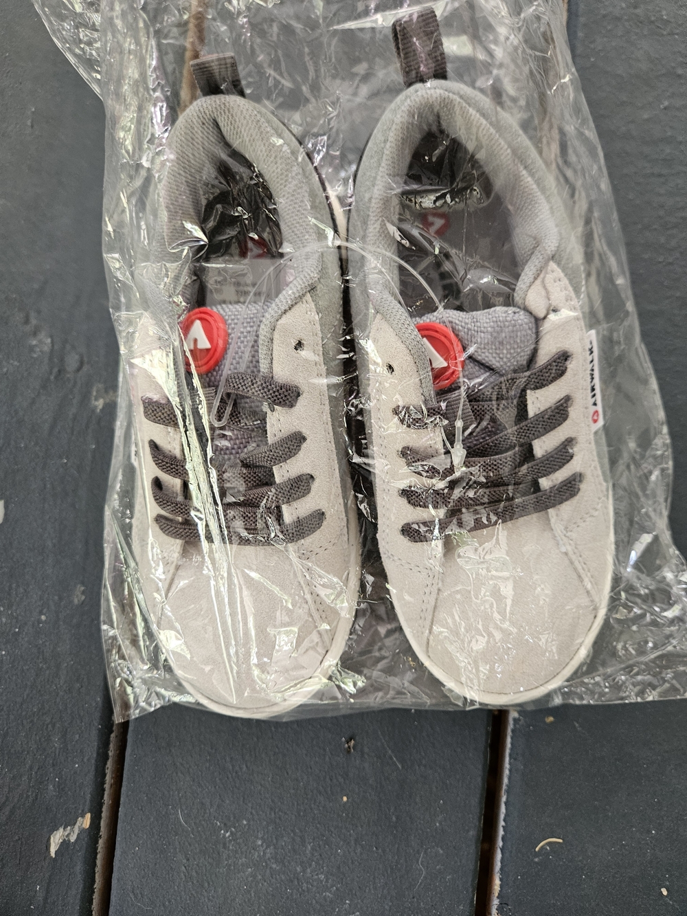 Airwalk Kids Light Grey Sneakers with Red Accent